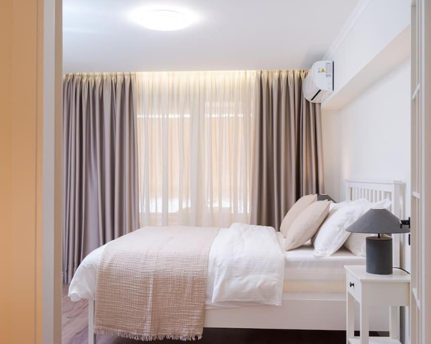 Anna'S Blloku Apartment ติรานา ภายนอก รูปภาพ