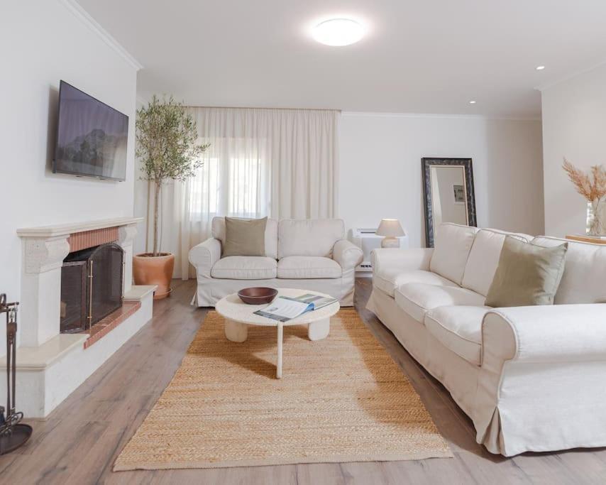 Anna'S Blloku Apartment ติรานา ภายนอก รูปภาพ