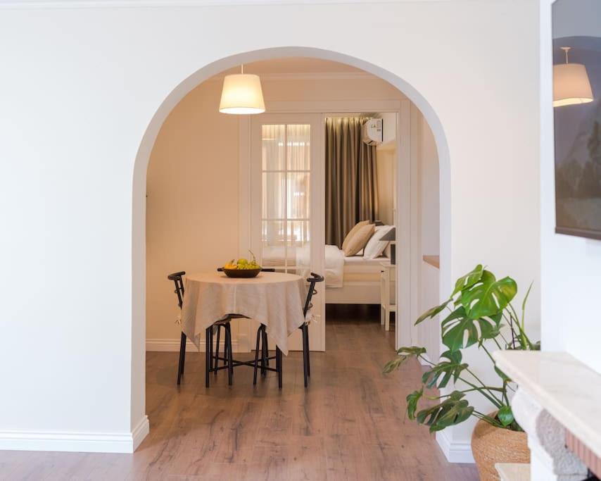 Anna'S Blloku Apartment ติรานา ภายนอก รูปภาพ