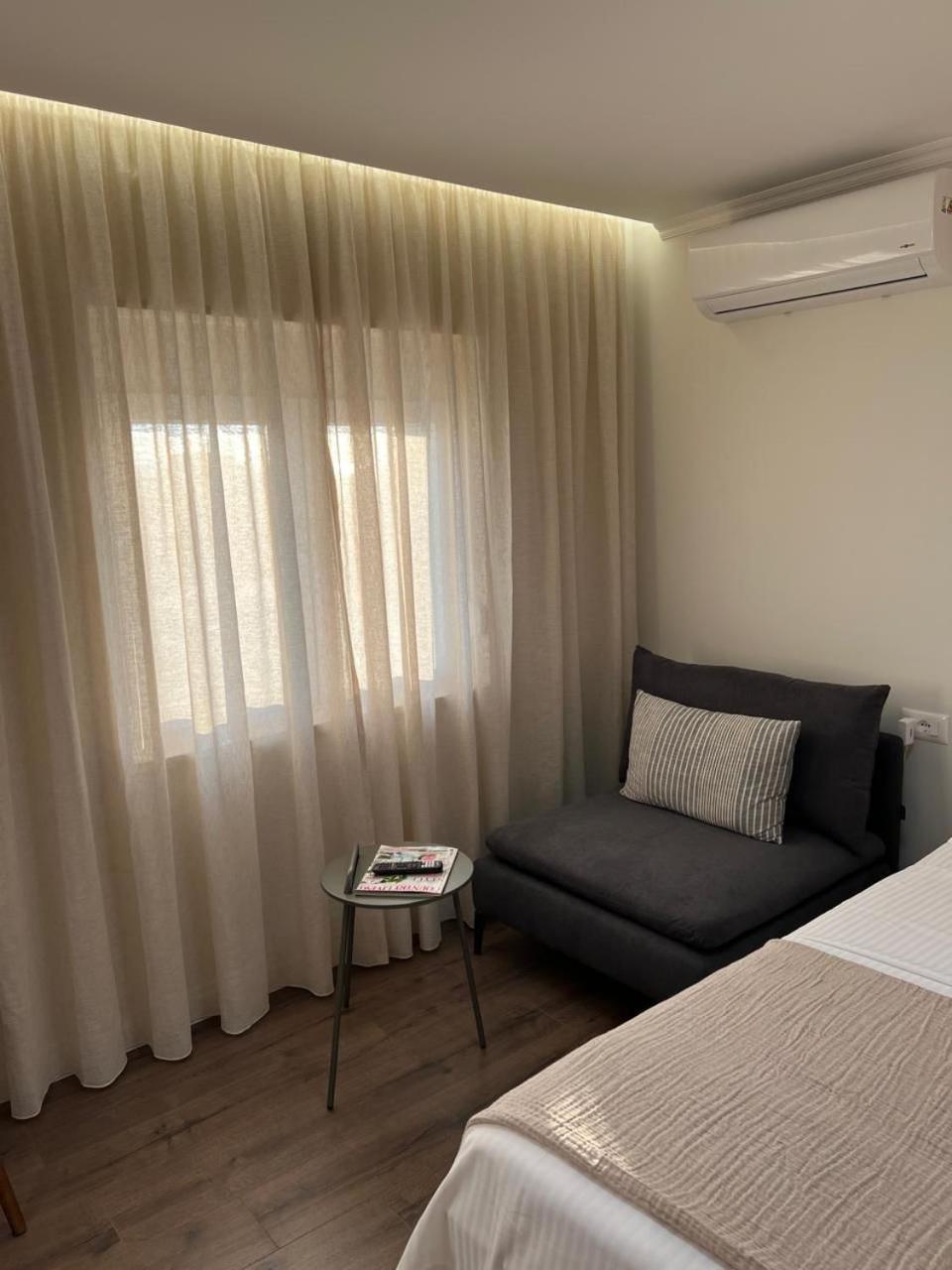 Anna'S Blloku Apartment ติรานา ภายนอก รูปภาพ